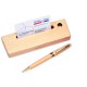 Estuche de madera con detalle