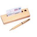 Estuche de madera con detalle