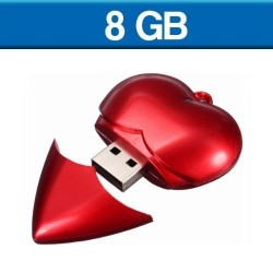 Memoria USB de 8 GB en forma de corazon
