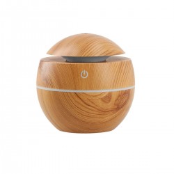 Bonito humidificador de plástico con imitación madera
