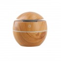 Bonito humidificador de plástico con imitación madera
