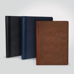 Agenda diaria con 174 hojas hecho de curpiel