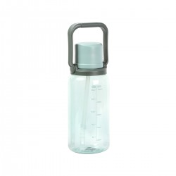Botella con popote y agarradera con capacidad de 1100 ml