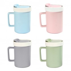 Taza con tapa y capacidad de 460 ml