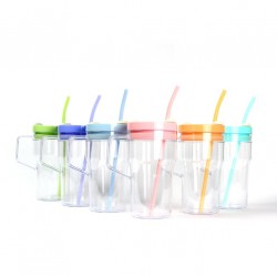 Vaso con tapa y popote con capacidad de 760 ml